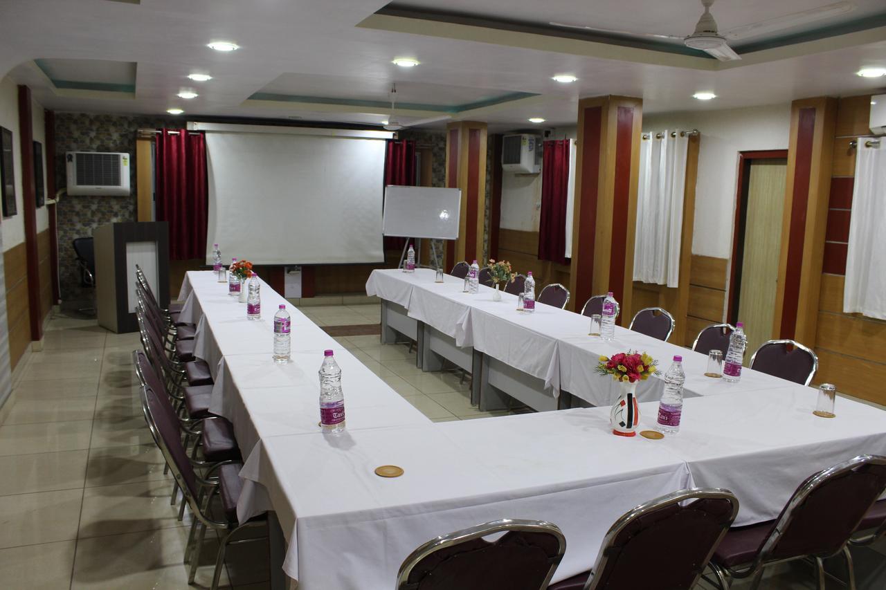 Hotel Cradle Inn รานจี ภายนอก รูปภาพ